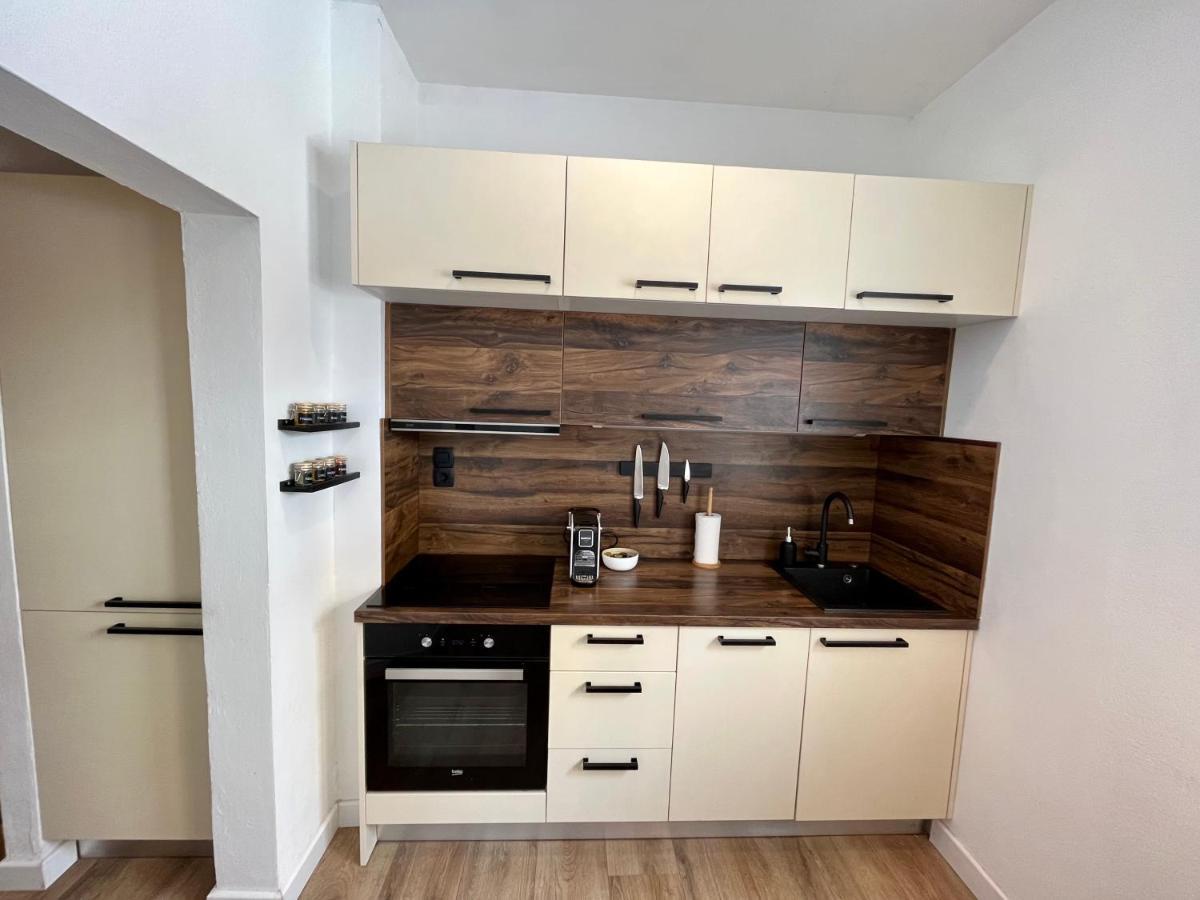 Apartment Tisa, Любляна Экстерьер фото