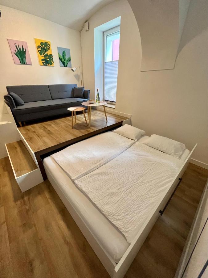 Apartment Tisa, Любляна Экстерьер фото