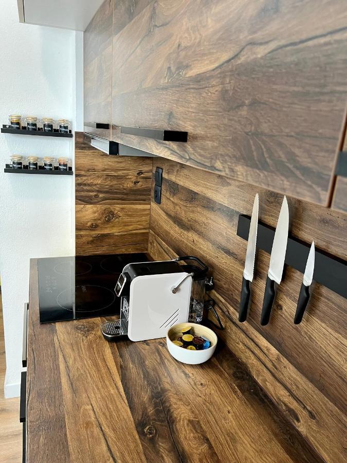 Apartment Tisa, Любляна Экстерьер фото