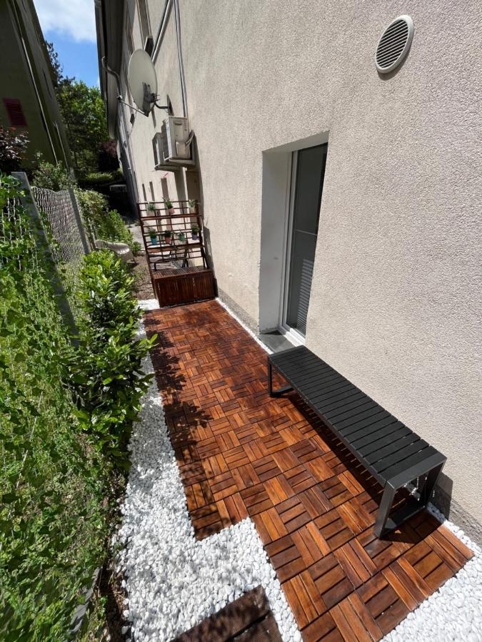Apartment Tisa, Любляна Экстерьер фото